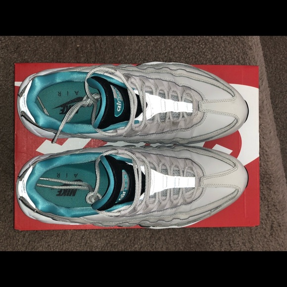 Nike Air Max 95 - Picture 3 of 4